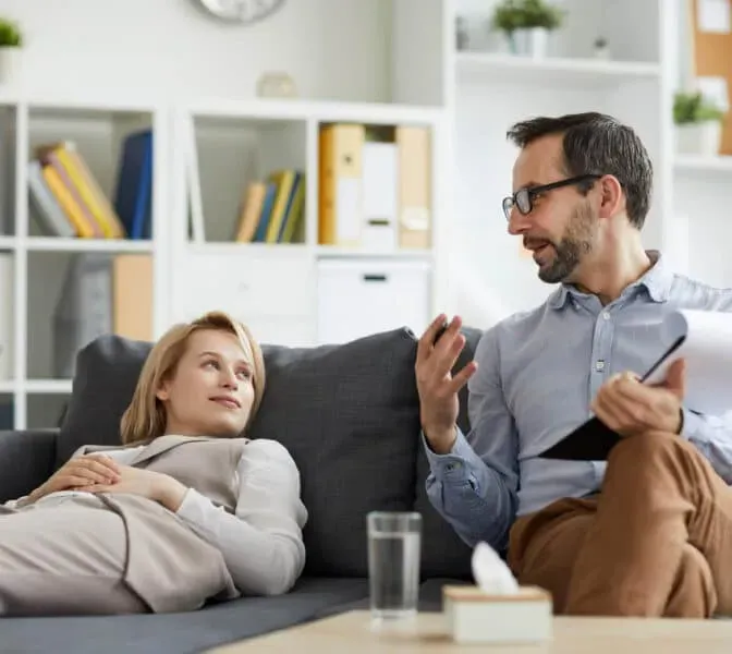 Alquiler de despacho cerca del metro Bilbao: foto 1 de 1