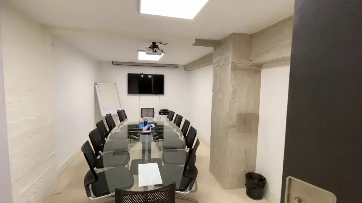 Alquiler de despacho cerca de Nuevos Ministerios: foto 3 de 8